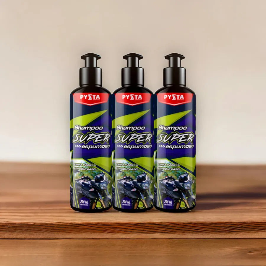 MASTER CLEAN® Shampoo Premium para vehículos. Desengrasa y da brillo ¡Compra 1 y recibe 3!